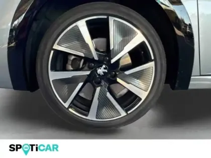 Photo 9 Peugeot 208  e- 136ch GT