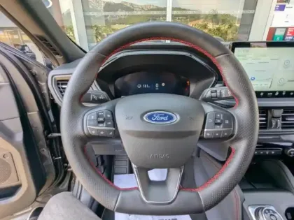 Photo 11 Ford Kuga  2.5 Duratec 180ch Hybrid FlexiFuel ST-Line Powershift