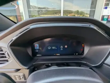 Photo 10 Ford Kuga  2.5 Duratec 180ch Hybrid FlexiFuel ST-Line Powershift