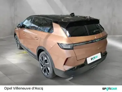 Photo 6 Opel Grandland  1.2 Turbo Hybrid 145ch Ultimate e-DCT6