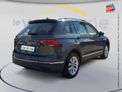Photo 5 Volkswagen Tiguan  2.0 TDI 150ch Life Business DSG7