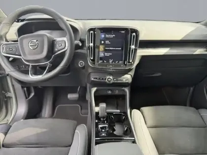 Photo 10 Volvo XC40  T5 Recharge 180 + 82ch Ultimate DCT 7