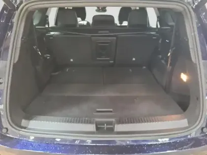 Photo 14 Renault Espace  1.2 E-Tech full hybrid 200ch esprit Alpine 7 places - 25