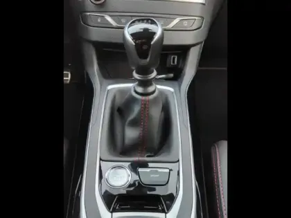 Photo 10 Peugeot 308  1.2 PureTech 130ch S&S GT