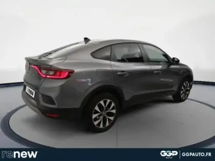 Photo 19 Renault Arkana  1.6 E-Tech hybride 145ch Evolution -22