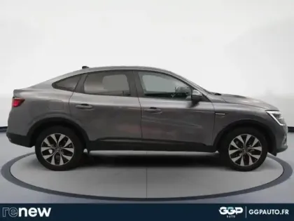 Photo 20 Renault Arkana  1.6 E-Tech hybride 145ch Evolution -22
