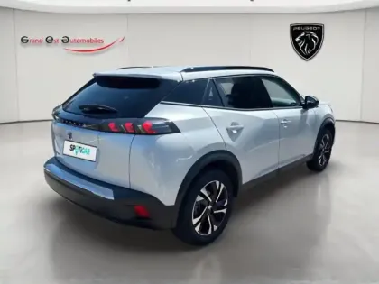 Photo 5 Peugeot 2008  e- 136ch Allure Pack