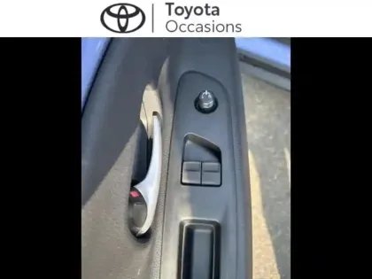 Photo 14 Toyota Aygo X  116h Graphic