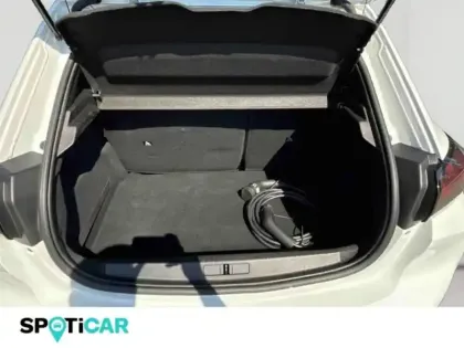 Photo 8 Peugeot 208  e- 136ch Style