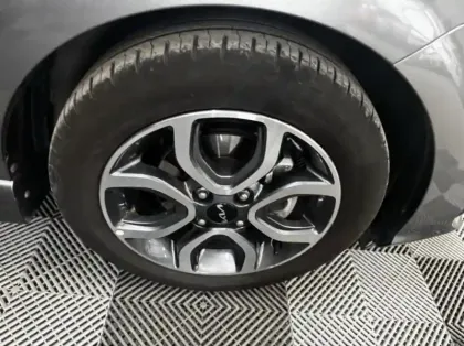 Photo 12 Kia Picanto  1.2 DPi 84ch GT Line