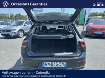 Photo 6 Volkswagen Golf  1.5 eTSI OPF 130ch Life Plus DSG7
