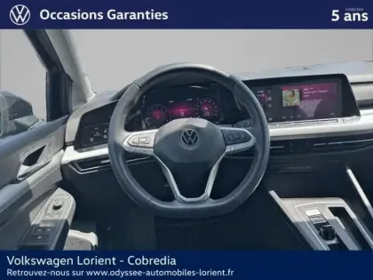 Photo 12 Volkswagen Golf  1.5 eTSI OPF 130ch Life Plus DSG7