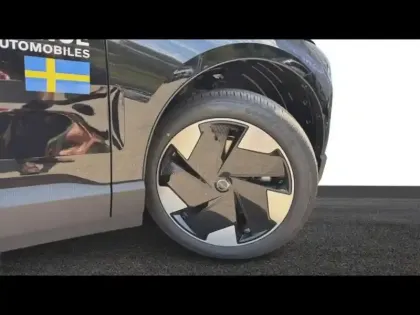 Photo 9 Volvo Ex30  P5 Long Range 272ch 69kWh Ultra