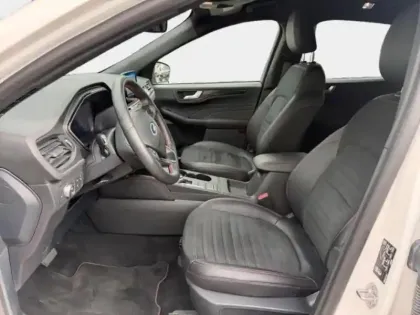 Photo 13 Ford Kuga  2.5 Duratec 190ch FHEV ST-Line X BVA
