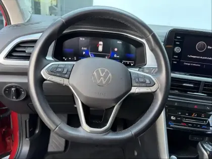 Photo 24 Volkswagen T-roc  1.5 TSI EVO 150ch Life Plus DSG7