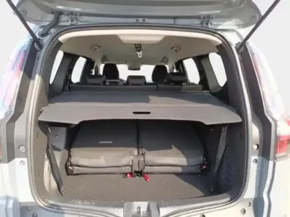 Photo 8 Dacia Jogger  1.8 hybrid 155ch Expression 7 places -25