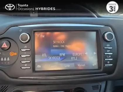 Photo 6 Toyota Yaris  HSD 100h Dynamic 5p