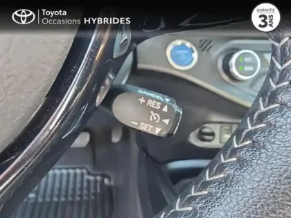 Photo 9 Toyota Yaris  HSD 100h Dynamic 5p