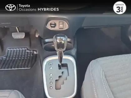 Photo 10 Toyota Yaris  HSD 100h Dynamic 5p
