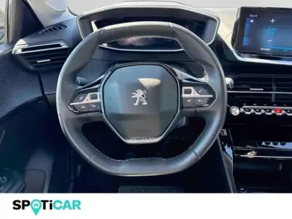 Photo 12 Peugeot 208  1.2 PureTech 100ch S&S Allure 118g