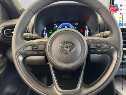 Photo 11 Toyota Yaris  Cross 116h Design MY26