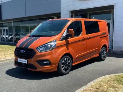 Photo Ford Custom Sport