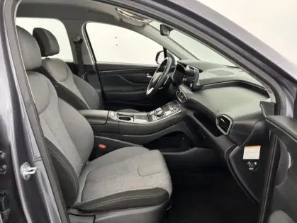 Photo 13 Hyundai Santa Fe 1.6 T-GDI 230ch Hybrid Intuitive BVA6 7pl