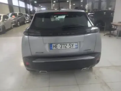 Photo 5 Peugeot 2008  Hybrid 145 e-DCS6