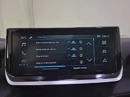 Photo 30 Peugeot 2008  Hybrid 145 e-DCS6