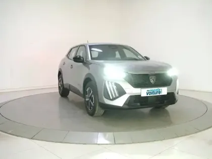Photo 13 Peugeot 2008  Hybrid 145 e-DCS6