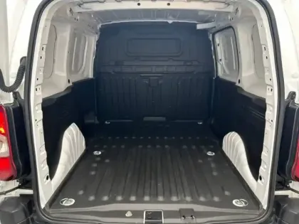 Photo 5 Peugeot Partner  FOURGON STANDARD 650 KG BLUEHDI 100 S&S BVM6