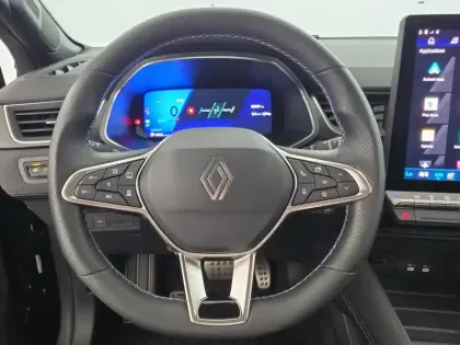 Photo 34 Renault Symbioz  E-Tech full hybrid 145