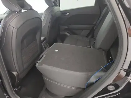 Photo 44 Renault Symbioz  E-Tech full hybrid 145