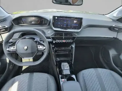 Photo 7 Peugeot 208  Electrique 156 ch 54 kWh