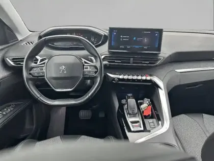 Photo 29 Peugeot 5008  PureTech 130ch S&S EAT8