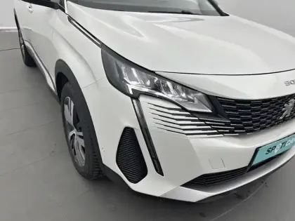 Photo 37 Peugeot 5008  PureTech 130ch S&S EAT8