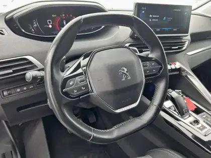 Photo 30 Peugeot 5008  PureTech 130ch S&S EAT8