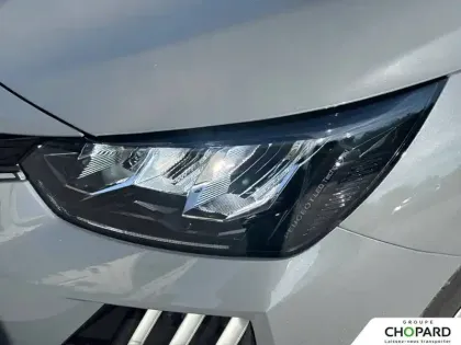Photo 26 Peugeot 208  PureTech 100 S&S EAT8