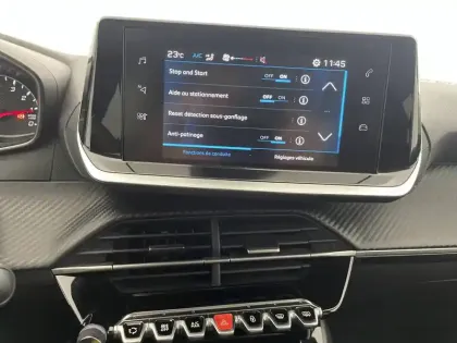 Photo 19 Peugeot 208  PureTech 100 S&S BVM6