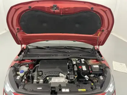 Photo 20 Peugeot 208  PureTech 100 S&S BVM6