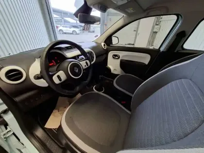 Photo 8 Renault Twingo  III SCe 65