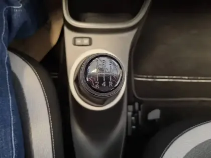 Photo 34 Renault Twingo  III SCe 65