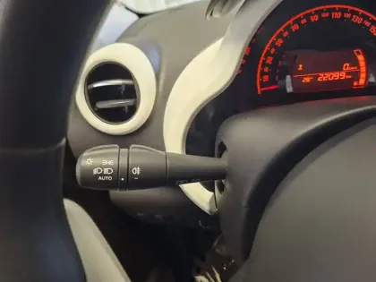 Photo 28 Renault Twingo  III SCe 65