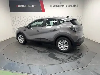 Photo 10 Renault Captur  E-Tech full hybrid 160 ch