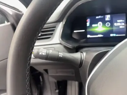 Photo 42 Renault Captur  E-Tech full hybrid 160 ch
