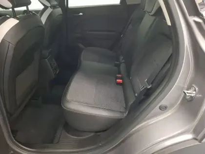 Photo 62 Renault Captur  mild hybrid 160 EDC
