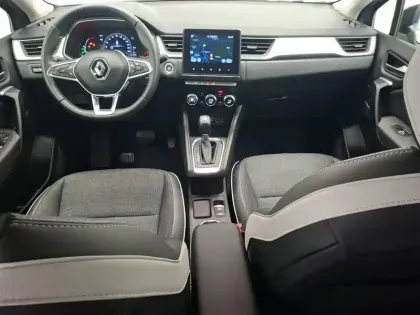 Photo 79 Renault Captur  mild hybrid 160 EDC