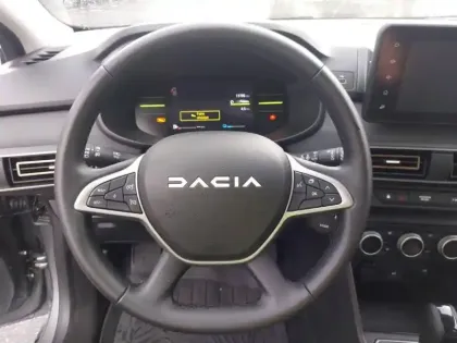 Photo 11 Dacia Jogger  Hybrid 140 7 places GSR2