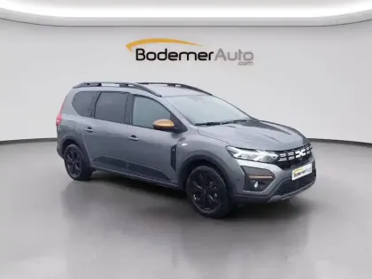 Photo 6 Dacia Jogger  Hybrid 140 7 places GSR2