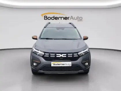 Photo 7 Dacia Jogger  Hybrid 140 7 places GSR2